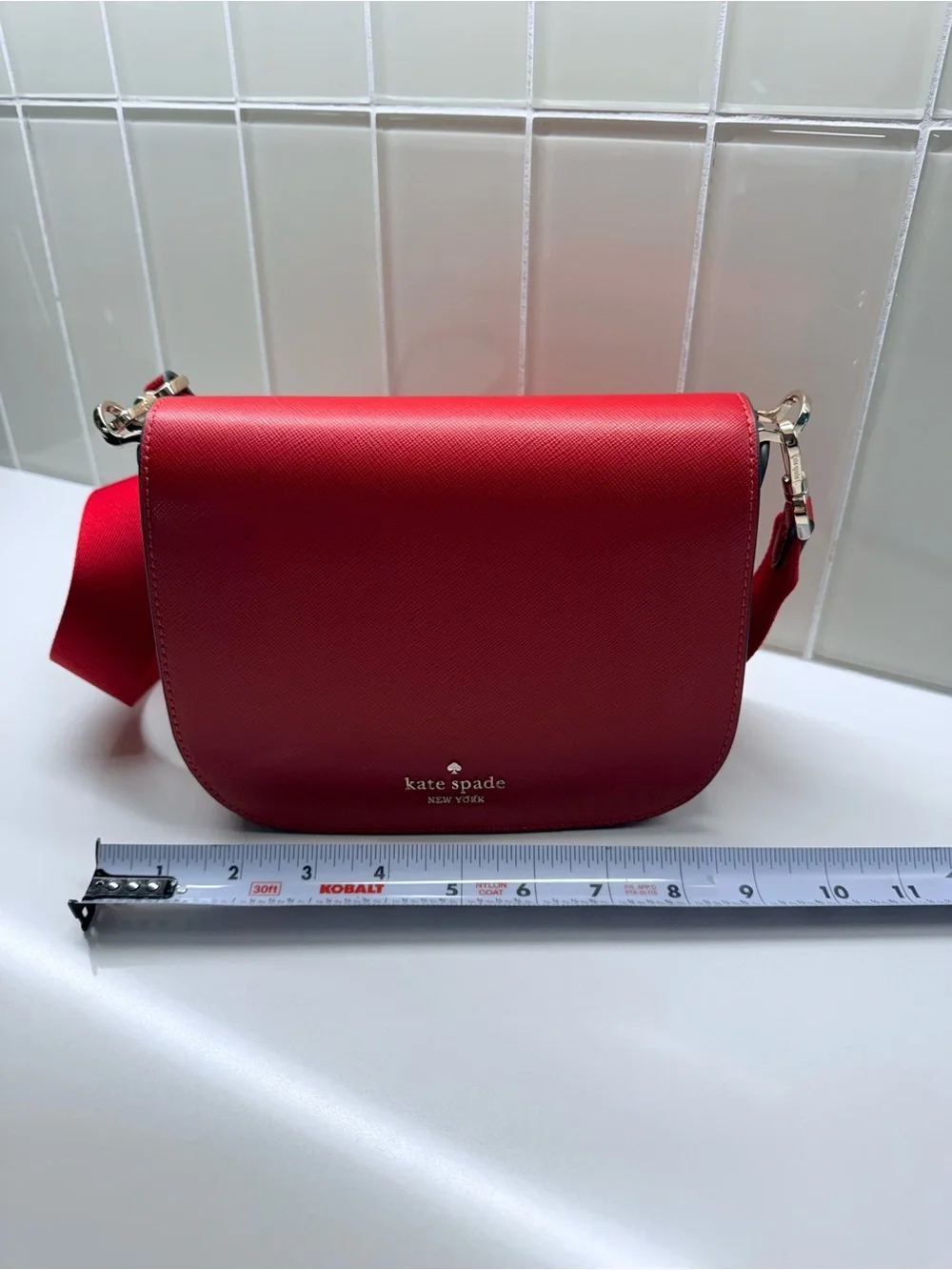 Kate Spade New York Madison Saffiano leather Crossbody with Gold Hardware